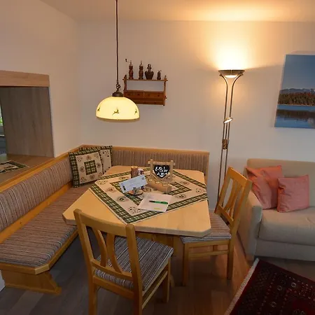Апартаменты Ferienwohnung Karwendelspitzblick
