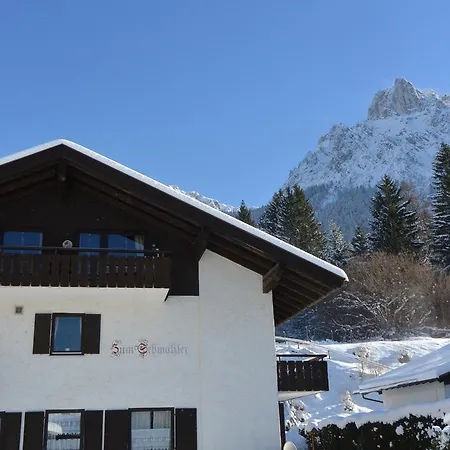 Апартаменты Ferienwohnung Karwendelspitzblick