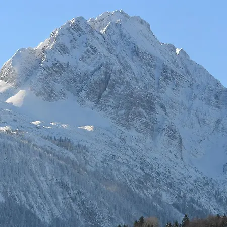 Ferienwohnung Karwendelspitzblick